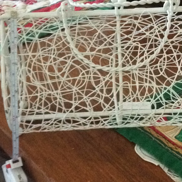 Wire Purse - Picture 4 of 4
